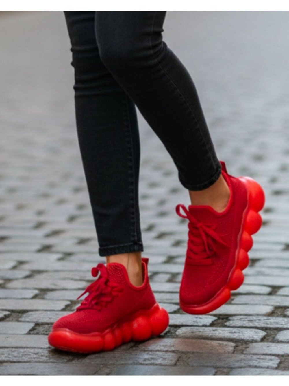 Red Mesh Athletic Sneakers With Bubble Sole - Breathable Lightweight Design For - Picture 2 of 12